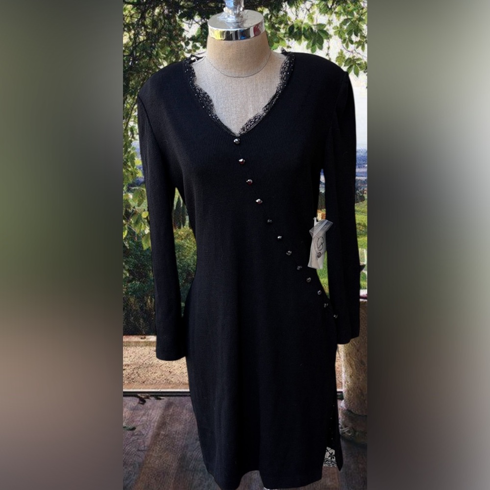 NWT ST. JOHN Santana Knit Long Sleeve Dress w/ Rhinestones. Rare find